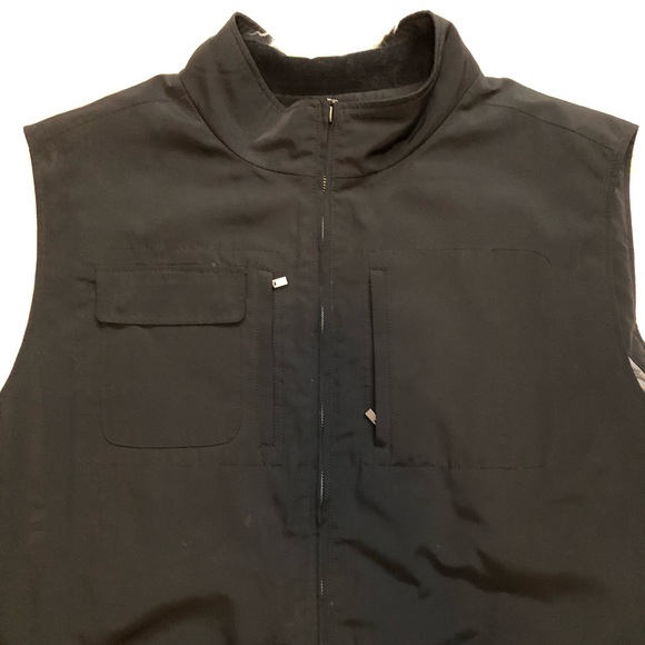 Cutter & Buck vest jacket - Picture 2 of 6